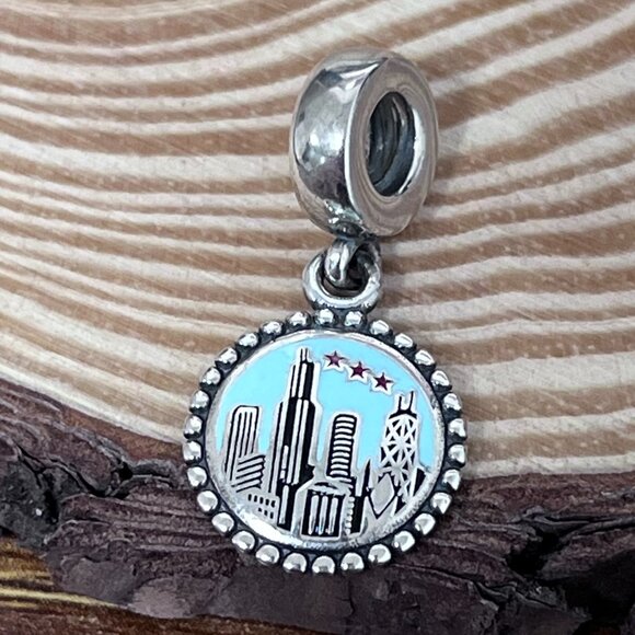 Pandora Chicago Exclusive Dangle Charm Pendant - Picture 1 of 4
